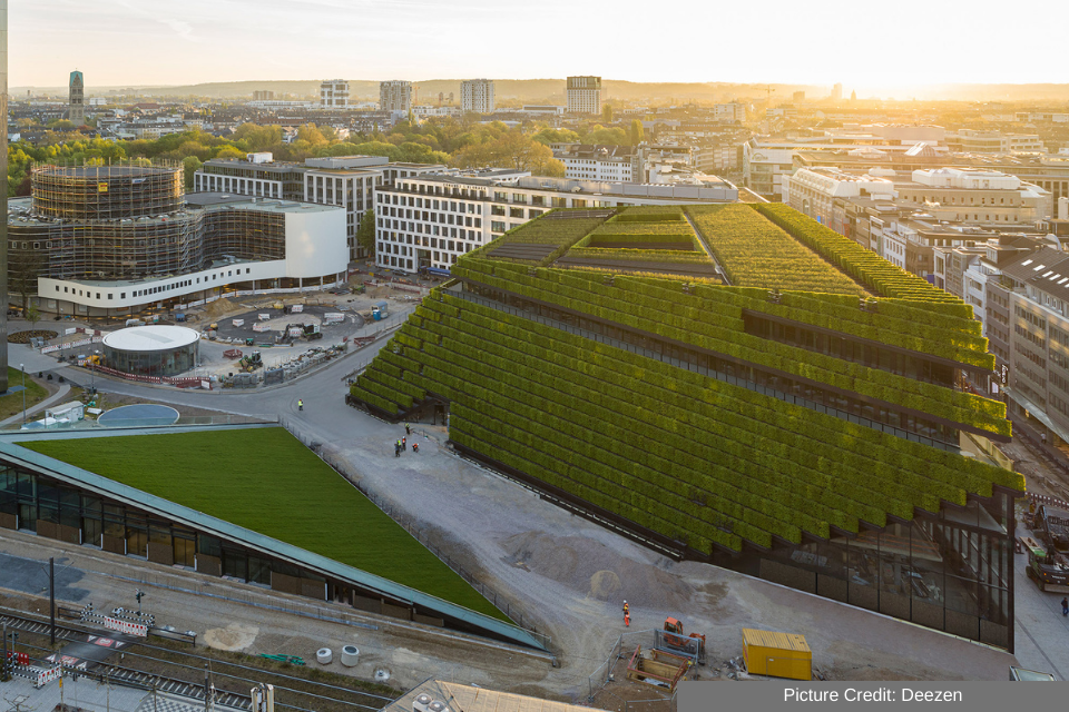 Kö-Bogen II office block in Düsseldorf, Germany 2